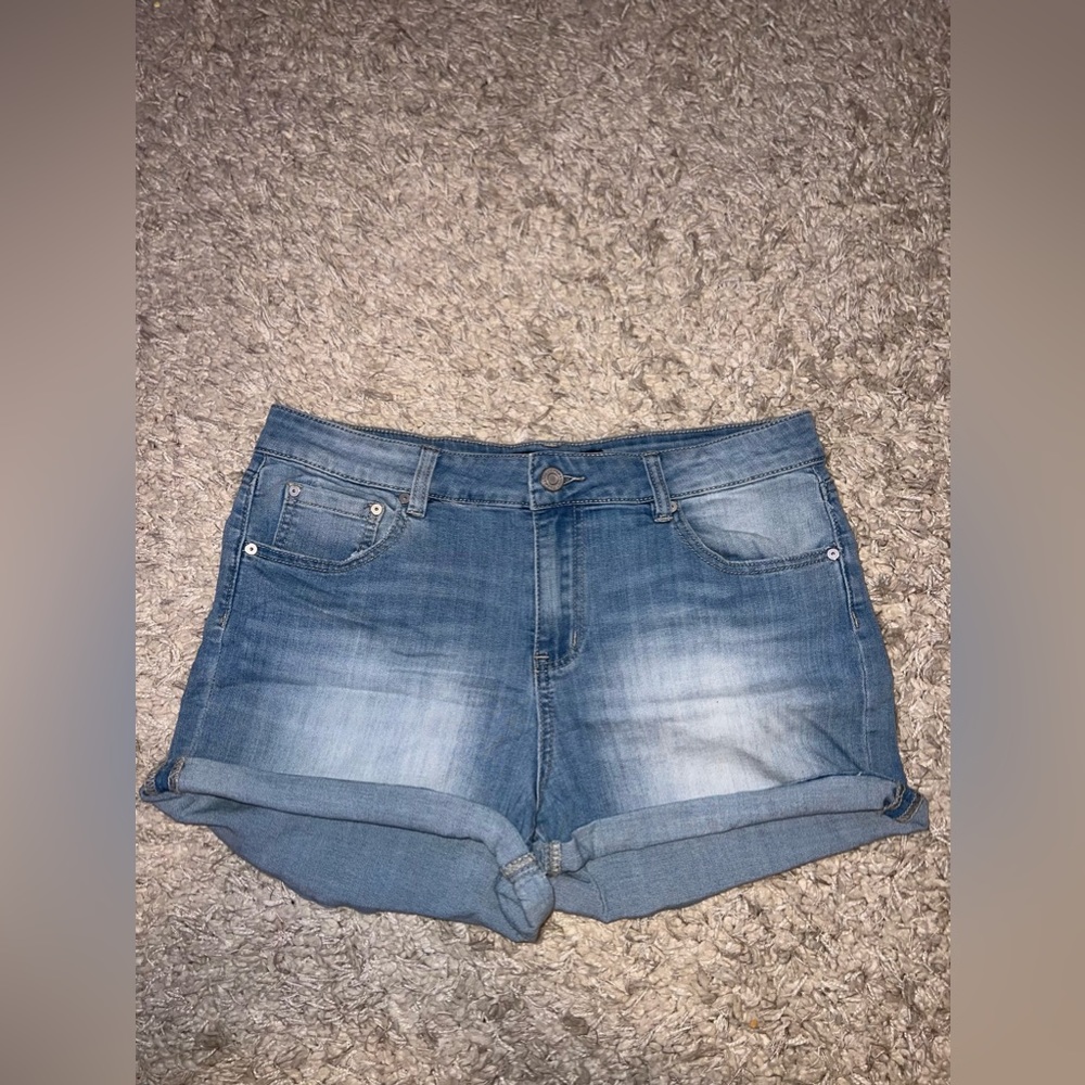Women’s Denim Shorts